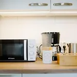 Demakorihome, Uniklinik & Vor Der Tuer Apartman Jéna