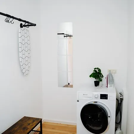 Jenapartments Zuhause Auf Zeit, Uniklinik & Vor Der Tuer *