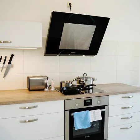 Jenapartments Zuhause Auf Zeit, Uniklinik & Vor Der Tuer * Γιένα