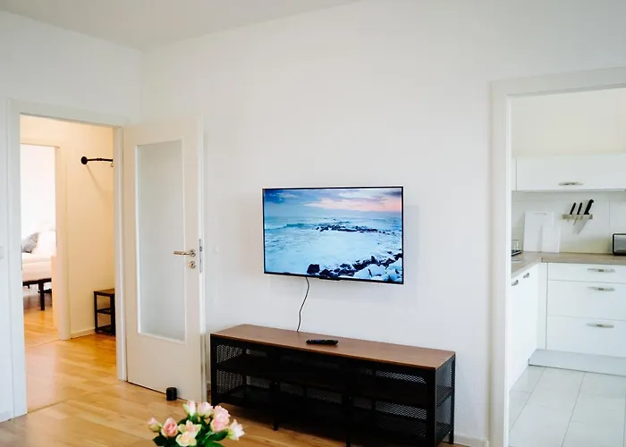 Demakorihome, Uniklinik & Vor Der Tuer Appartement