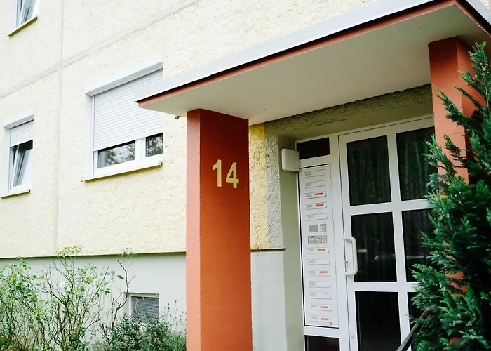 Demakorihome, Uniklinik & Vor Der Tuer Jena